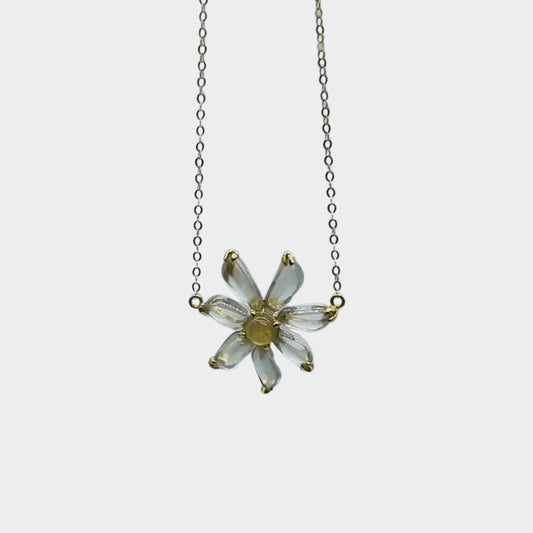 "Daisy Flower" Jadeite Jade Necklace in Yellow Gold