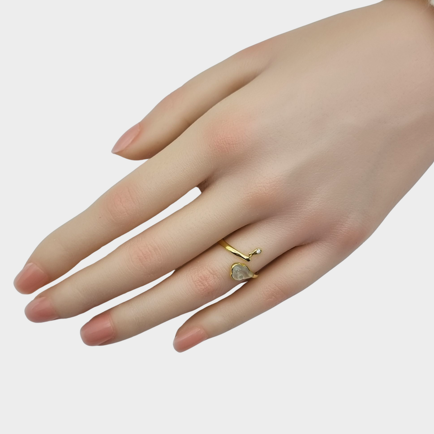 "Cloud & Raindrop" Jadeite Jade Ring in White Gold with Diamond