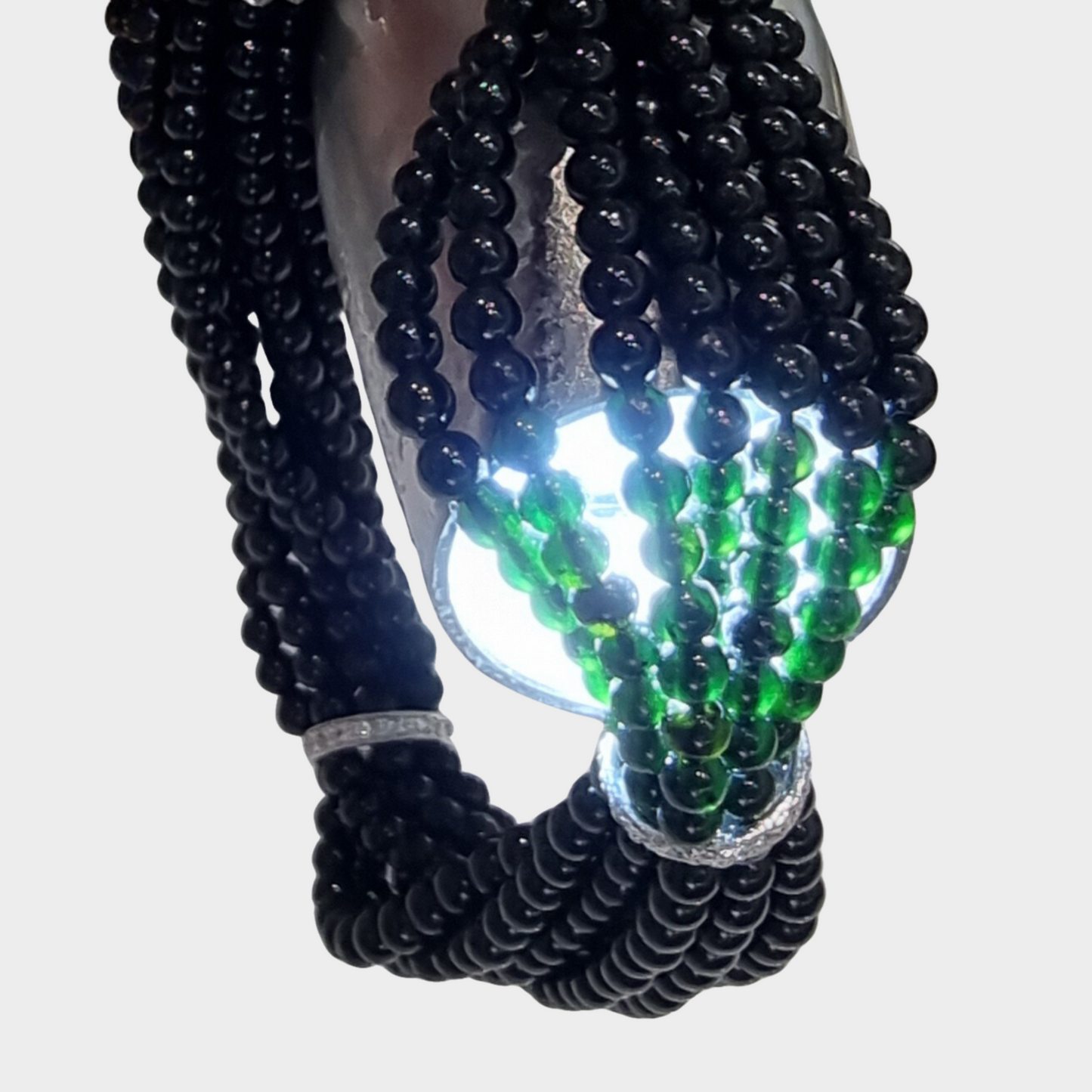 Omphacite Jadeite Jade Beads Bracelet in White Gold with Diamonds