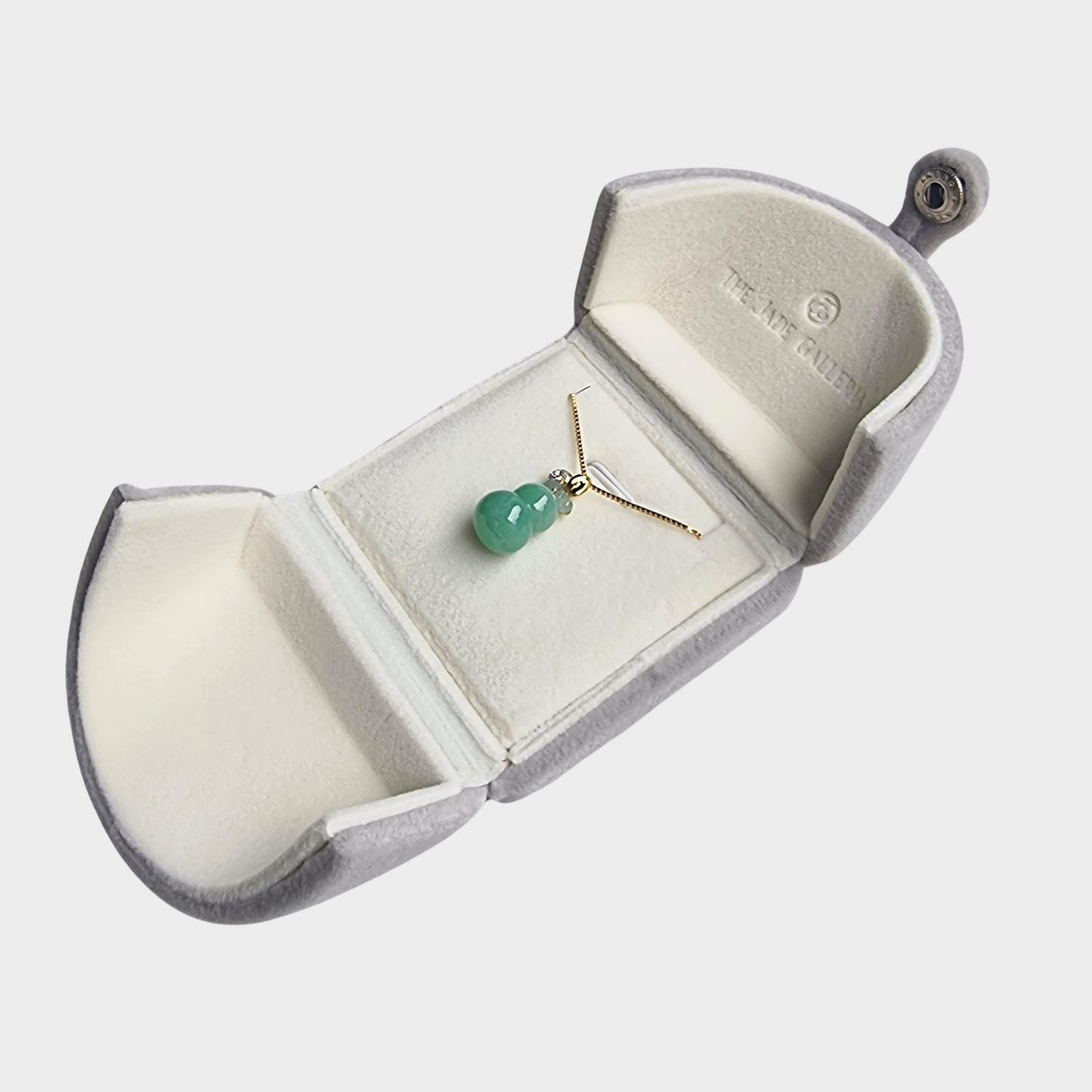 Jadeite Jade "Hulu" Pendant in Yellow Gold with Diamonds
