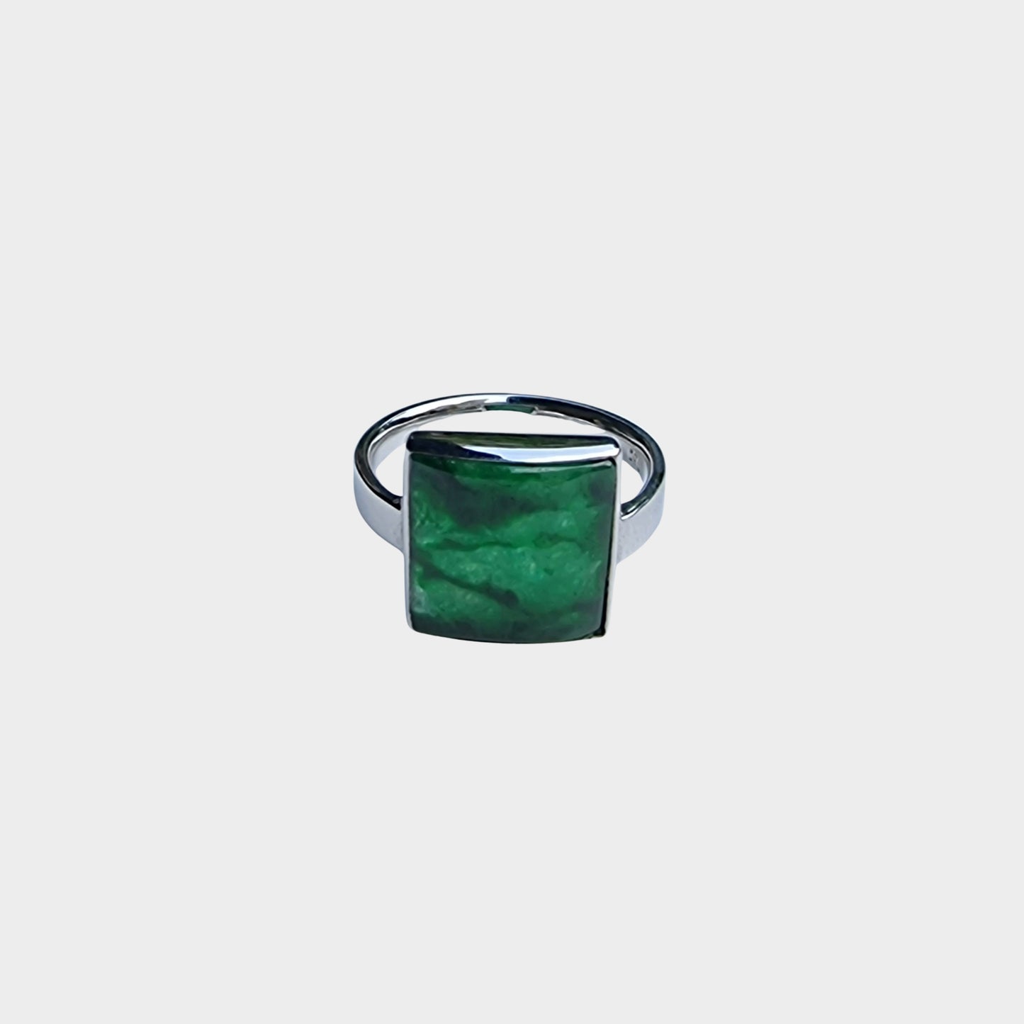 Flower Green Jadeite Jade Ring in White Gold