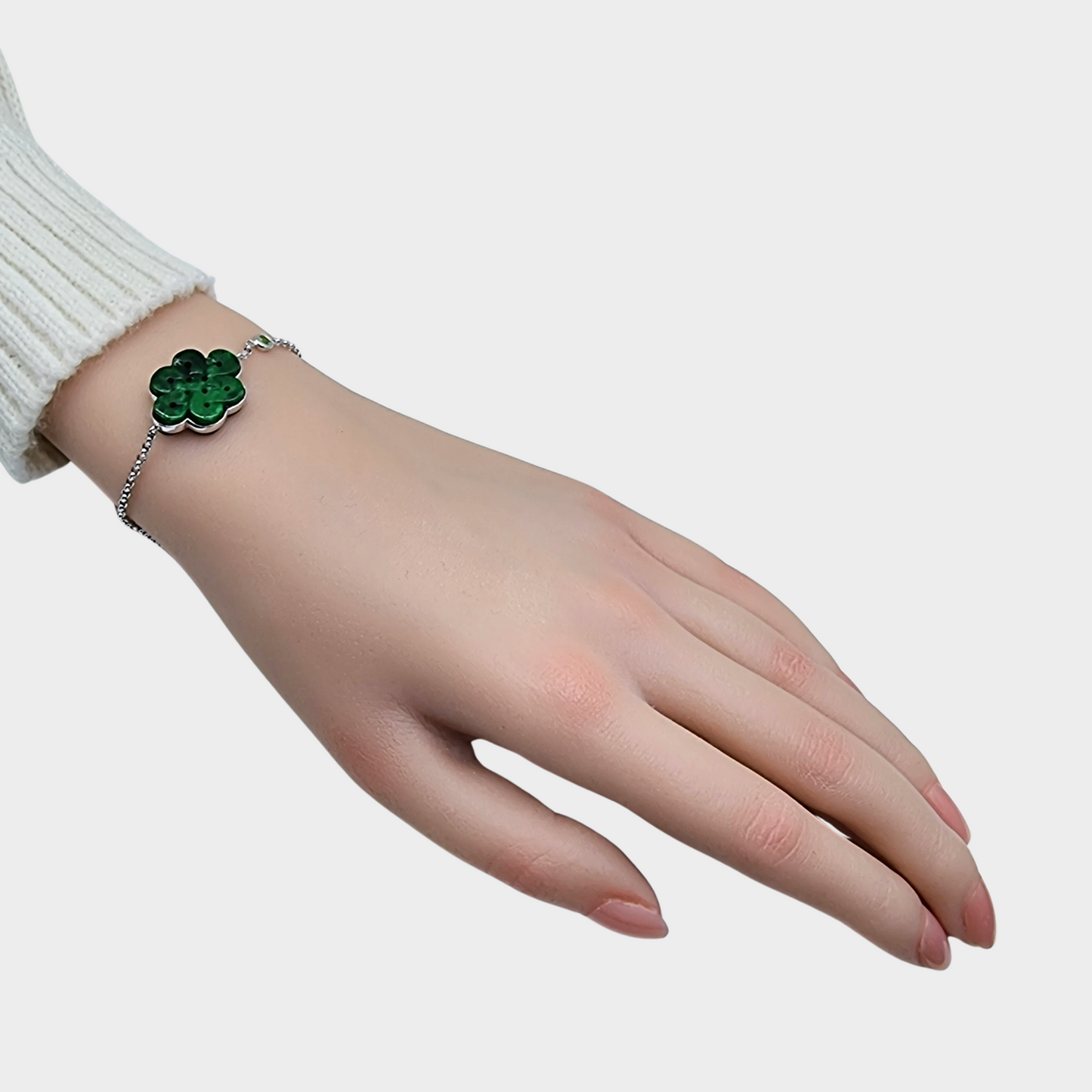 "Mystic Knot" Jadeite Jade Bracelet in White Gold