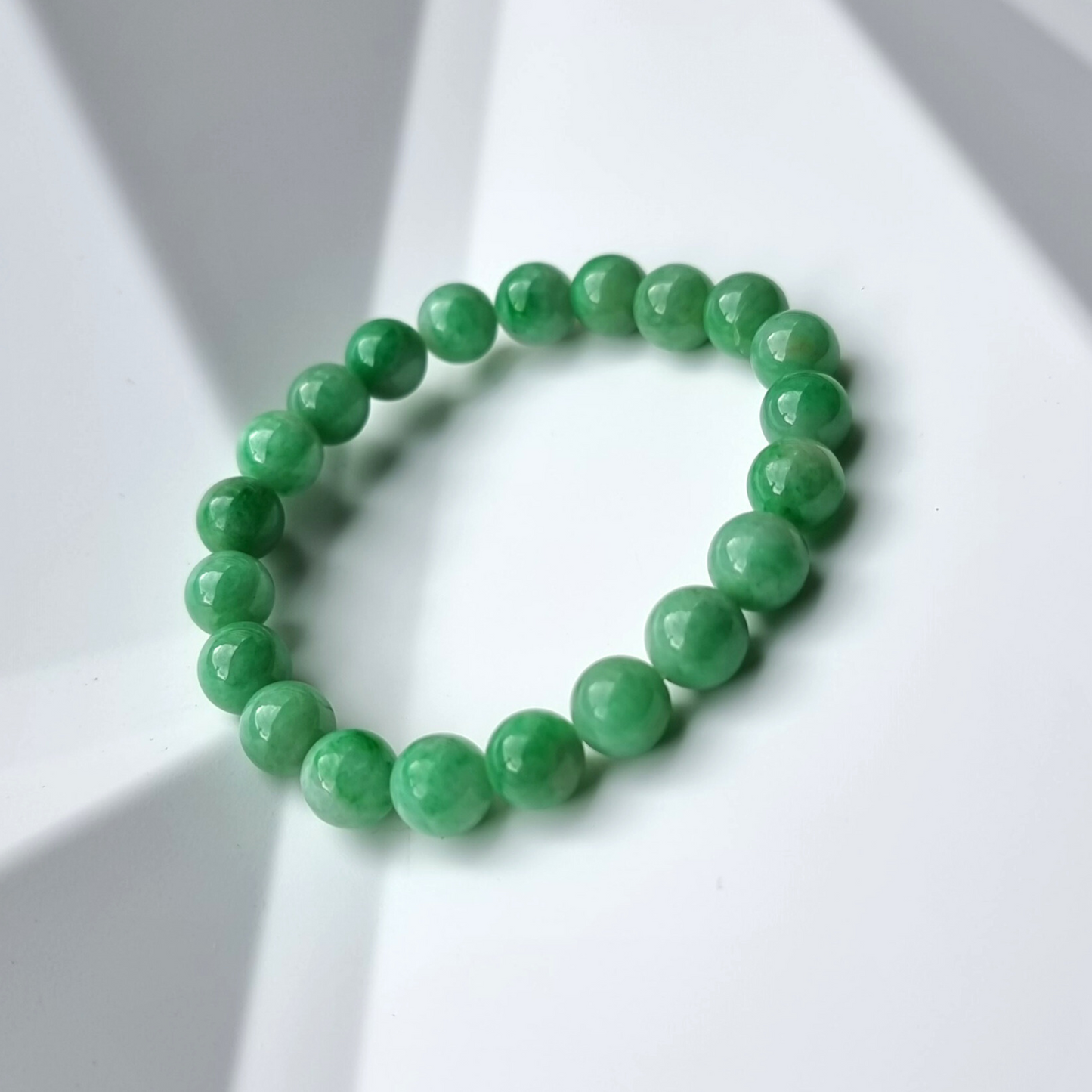Brilliant Green Jadeite Jade Beads Bracelet