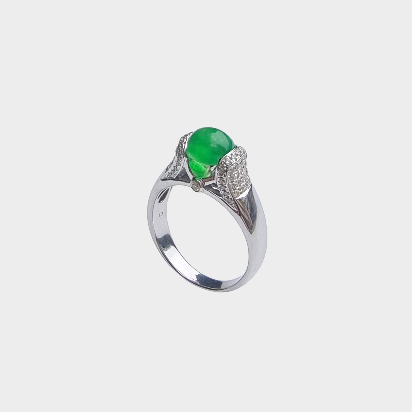 Jadeite Jade Cabochon Ring in White Gold with Diamonds