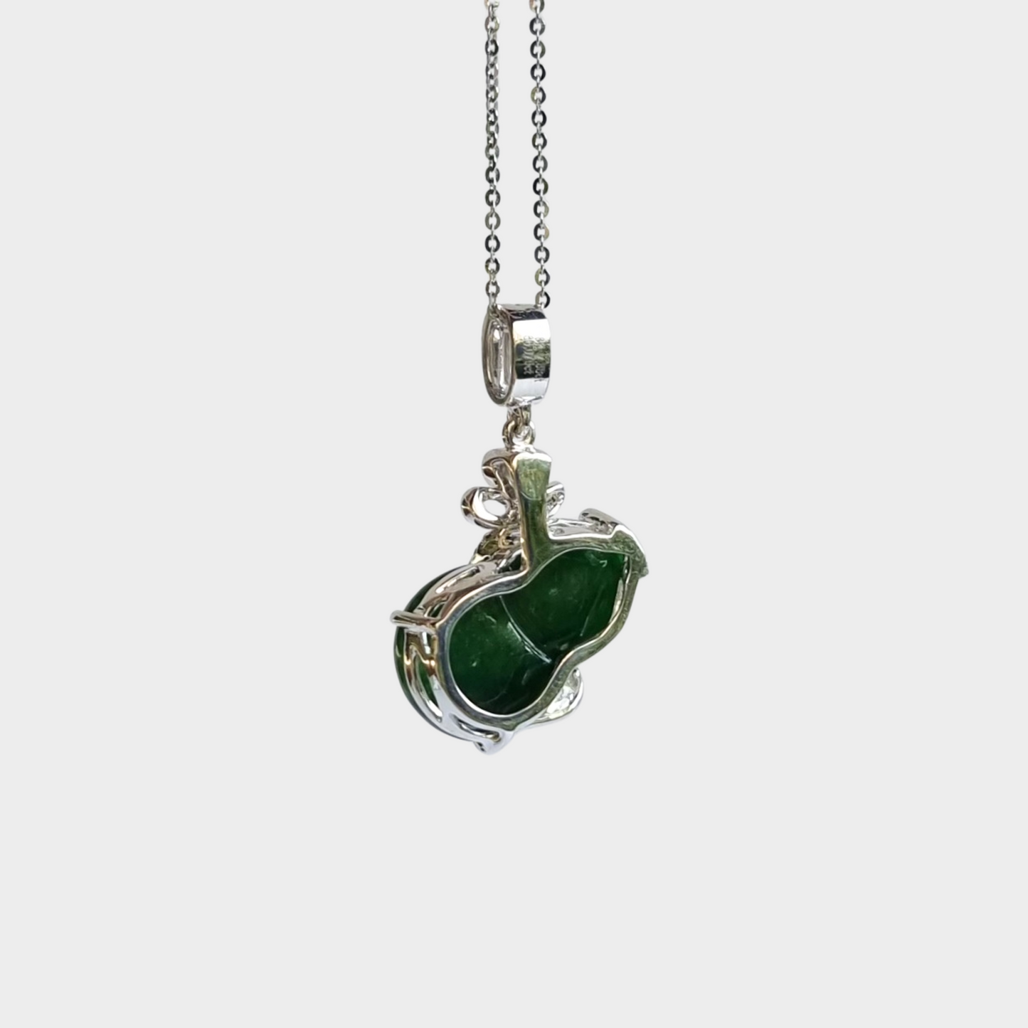 Jadeite Jade "Hulu" Pendant in White Gold with Diamonds