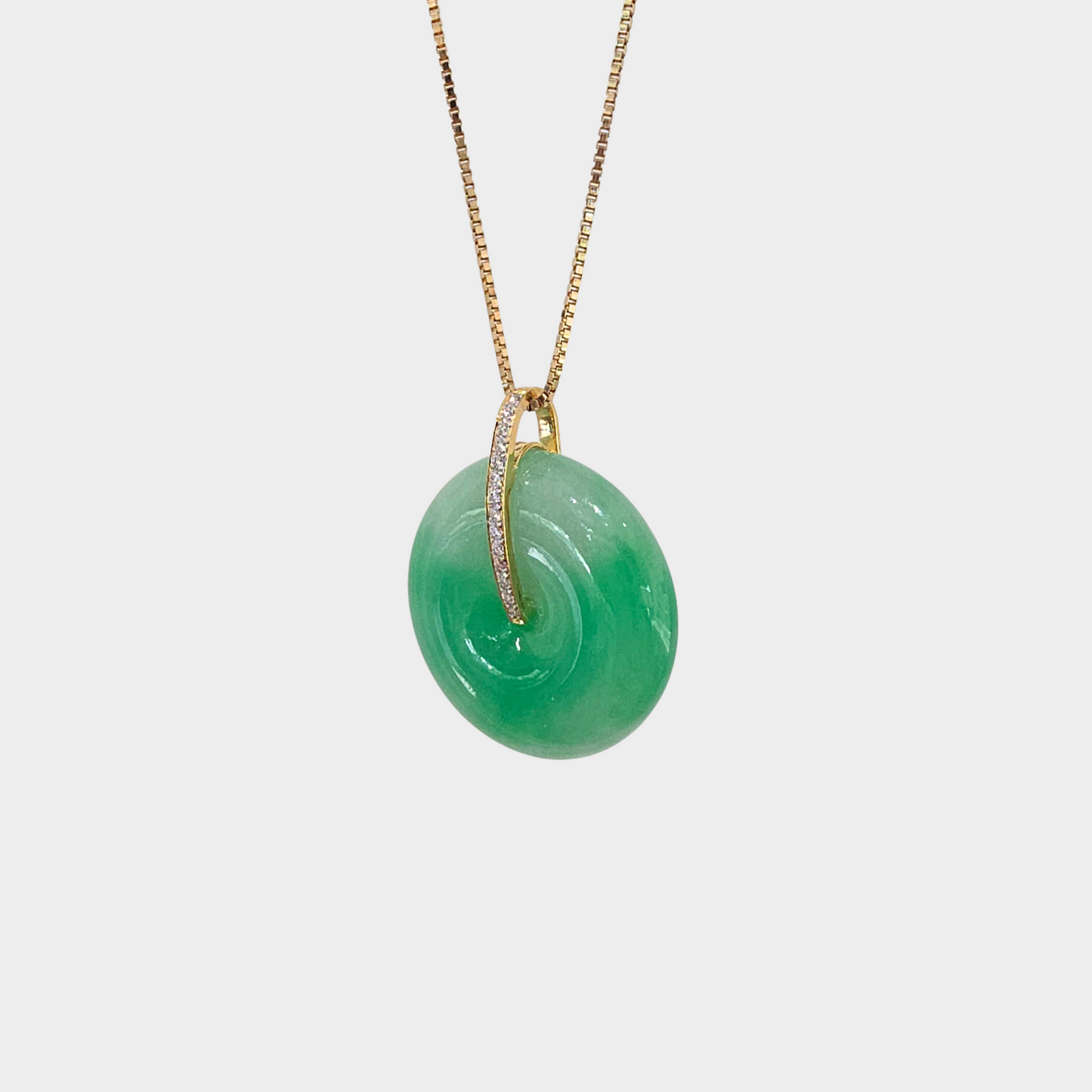 Green "Lucky Coin" Jadeite Jade Pendant in Yellow Gold with Diamonds