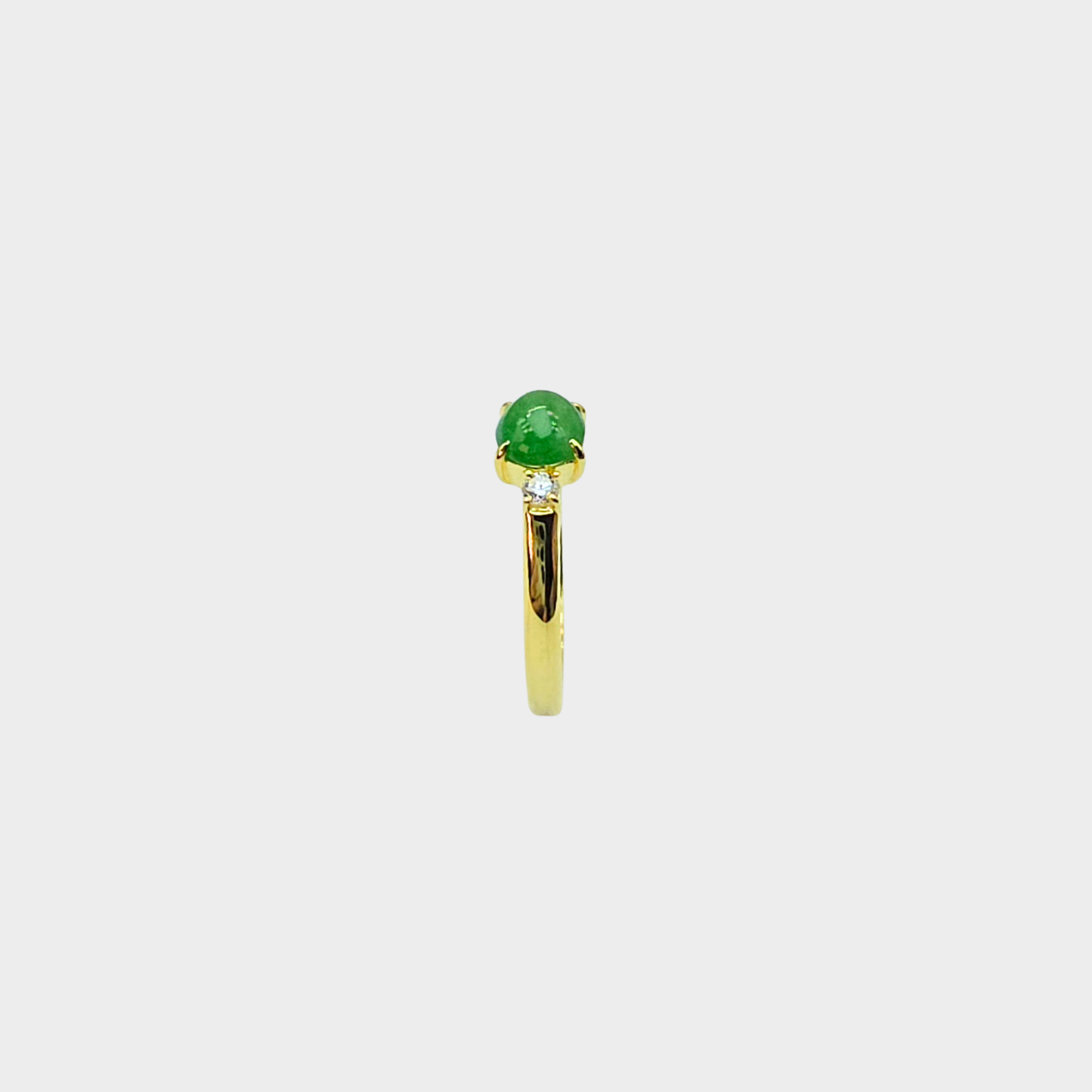 Apple Green Jadeite Jade Cabochon Ring in Yellow Gold with Diamonds